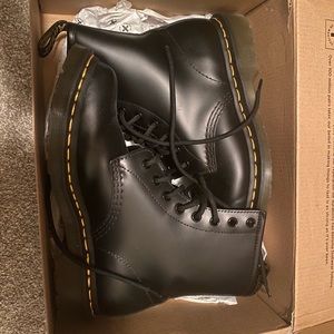 Dr Marten boots